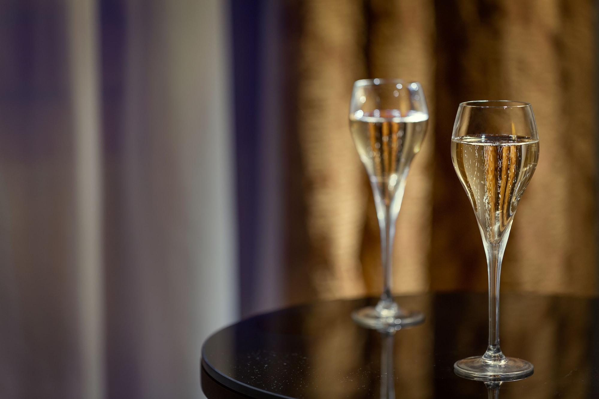 Art Deco Imperial Hotel Прага Екстер'єр фото Champagne flutes