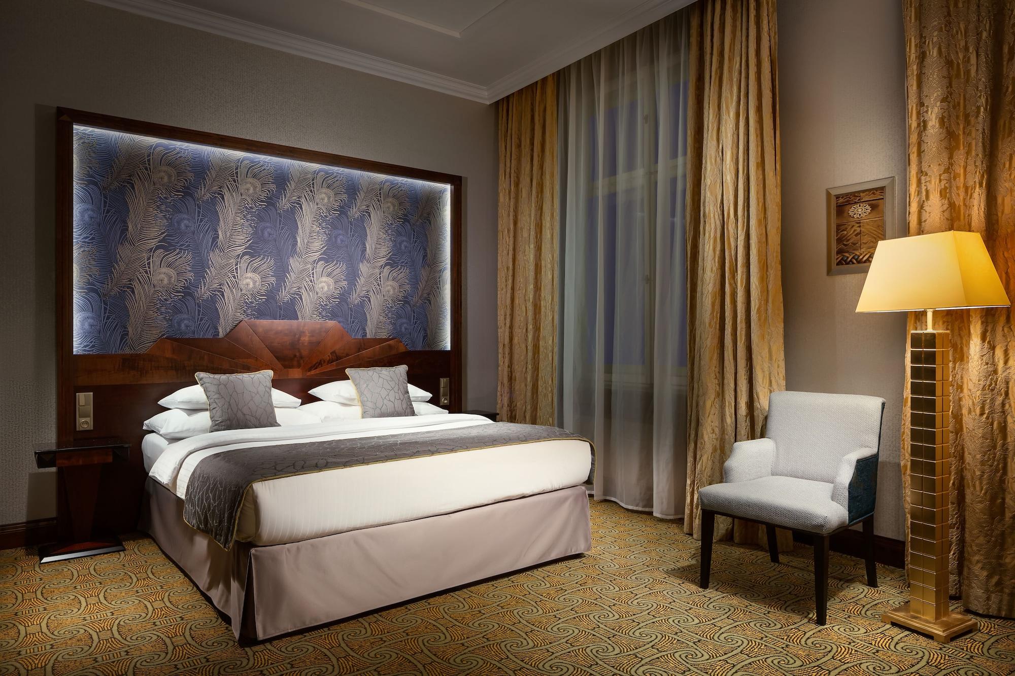 Art Deco Imperial Hotel Прага Номер фото A room at the hotel