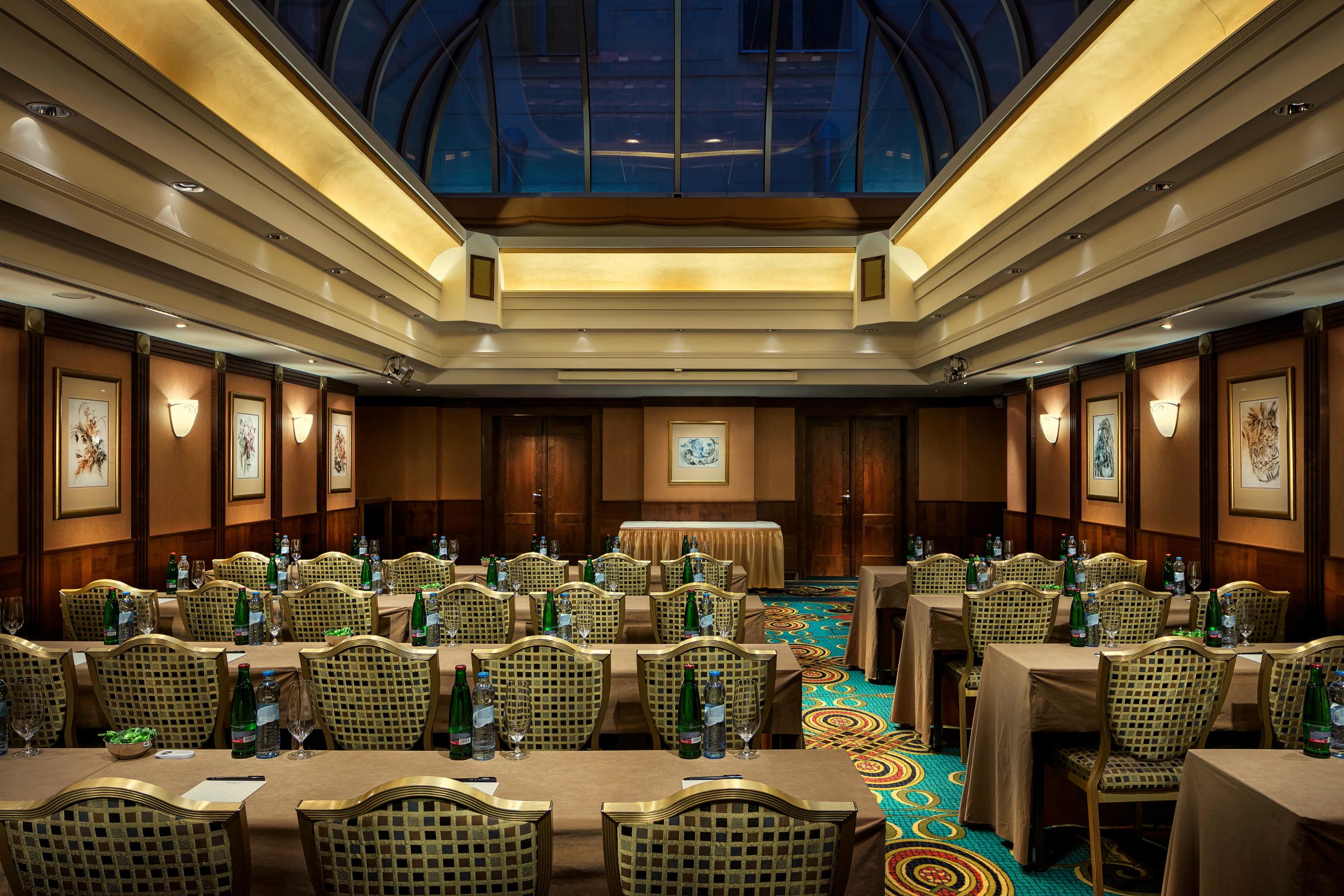 Art Deco Imperial Hotel Прага Ресторан фото The ballroom