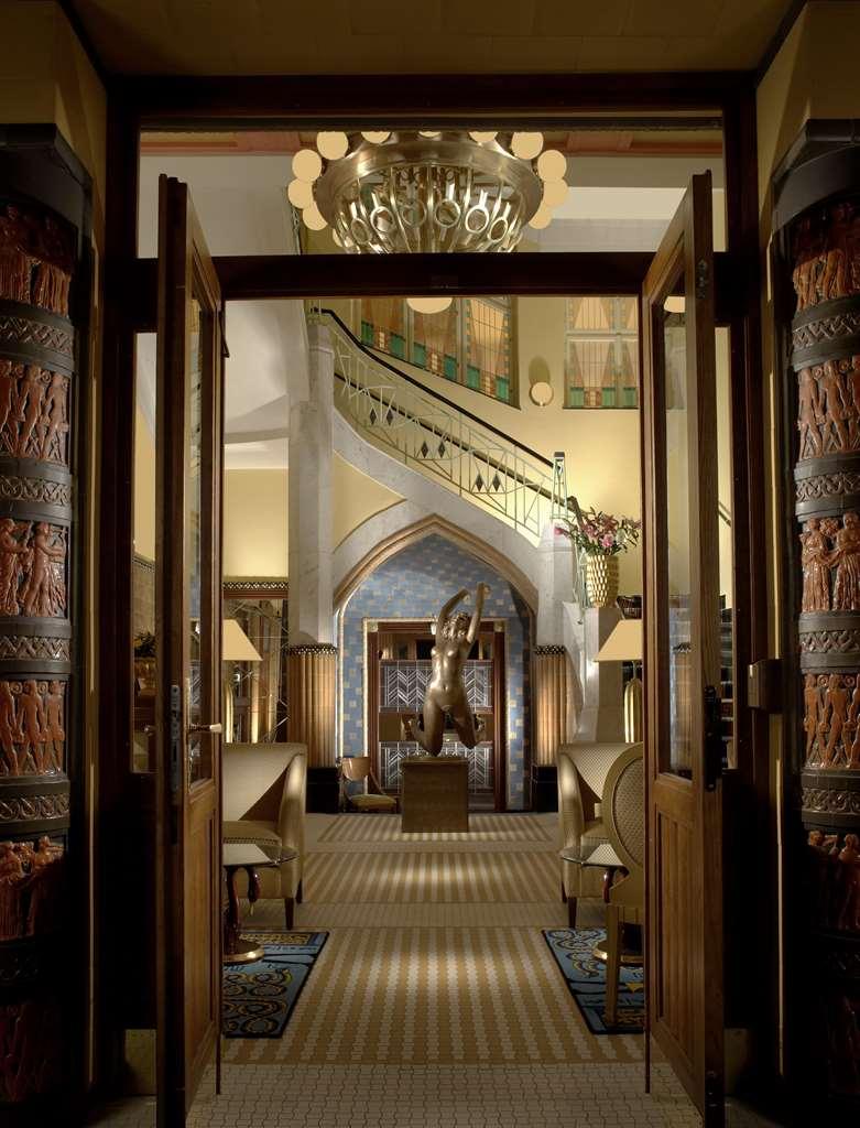 Art Deco Imperial Hotel Прага Інтер'єр фото The interior of the hotel