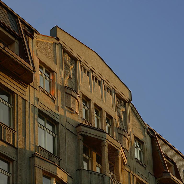 Art Deco Imperial Hotel Прага Екстер'єр фото The top of the building